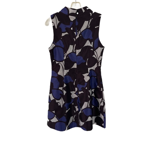 Sleeveless Floral Dress - Black and Blue - Picture 2 of 2